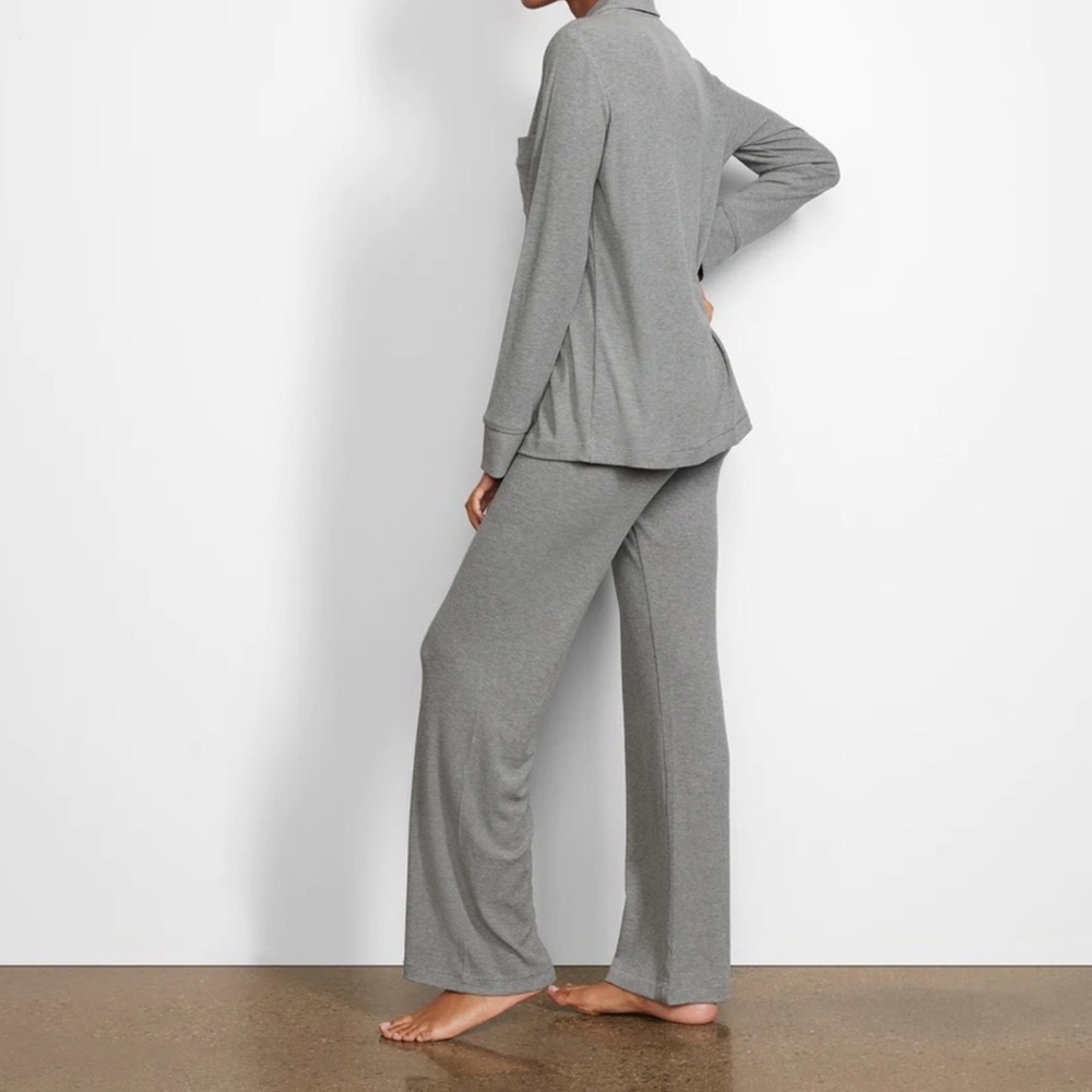 SKIMS Soft Lounge Sleep Set | Heather Gray - Picture 3 of 16